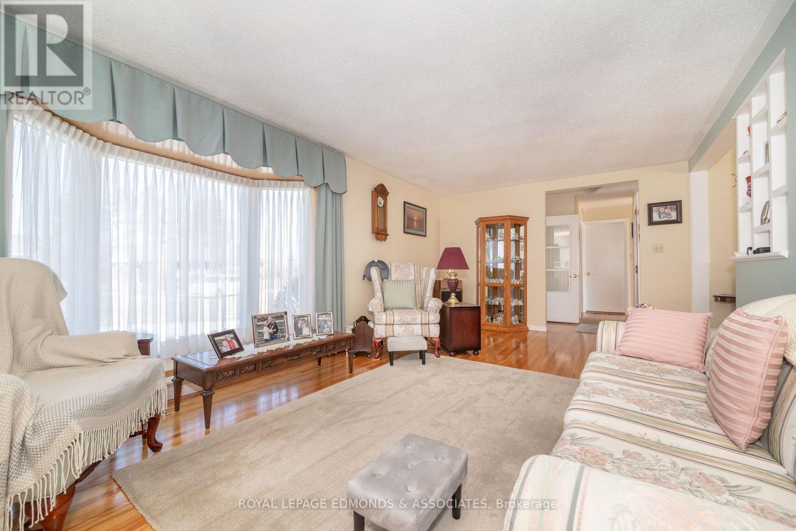 463 Fraser Street, Pembroke, Ontario  K8A 1Y5 - Photo 7 - X12088688