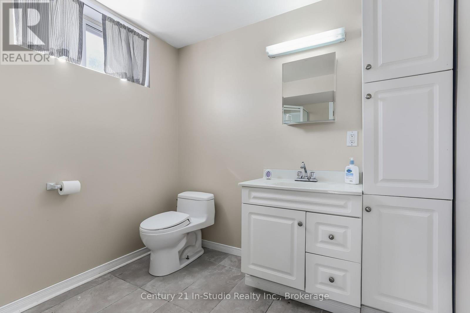 228 Palmerston Street, Saugeen Shores, Ontario  N0H 2L0 - Photo 46 - X12037227