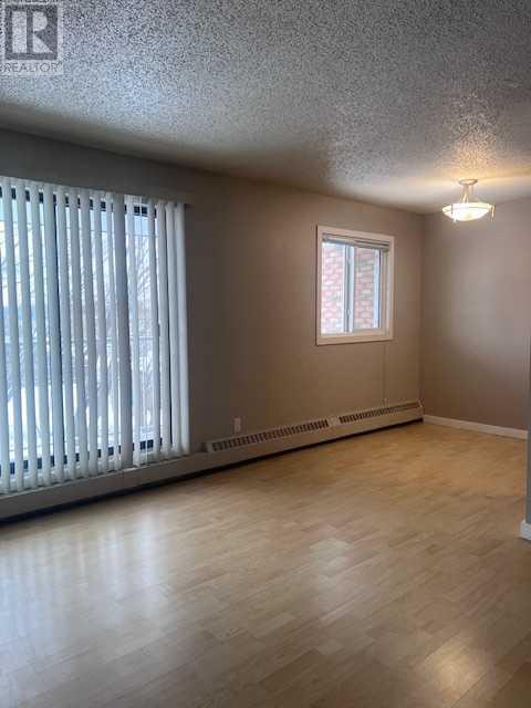 204, 49 Bennett Street, Red Deer, Alberta  T4R 1V4 - Photo 5 - A2212734