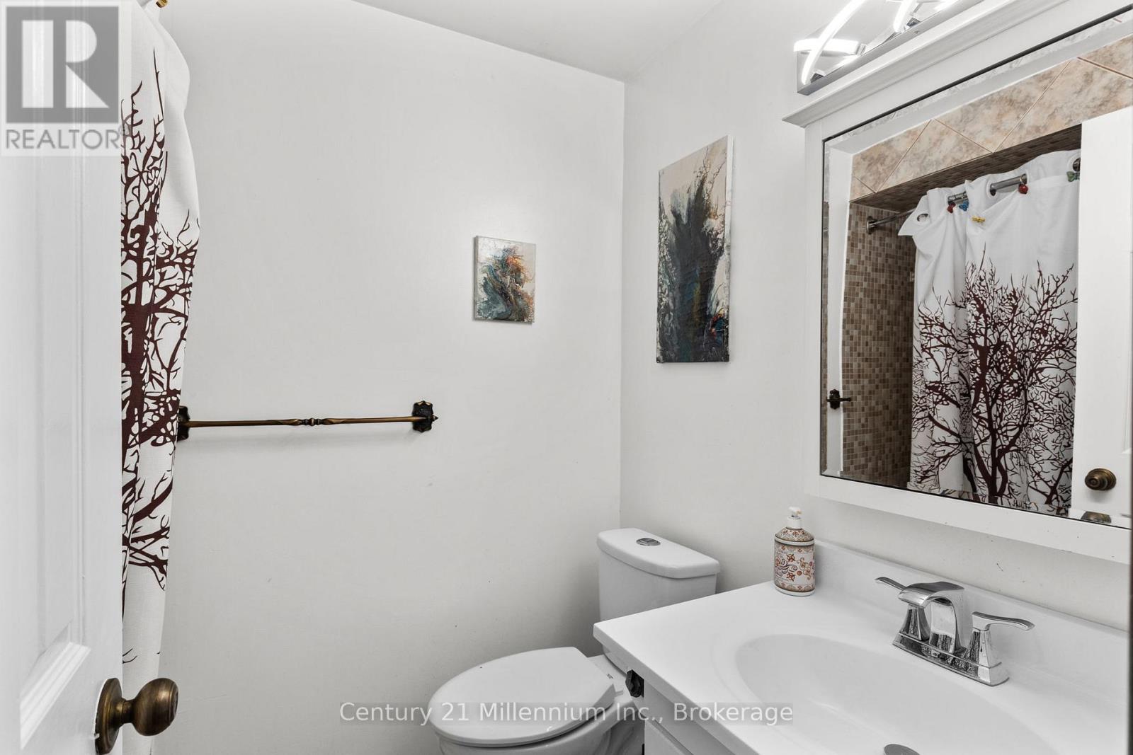 3628 Line 12, Bradford West Gwillimbury, Ontario  L0L 1L0 - Photo 33 - N12088580