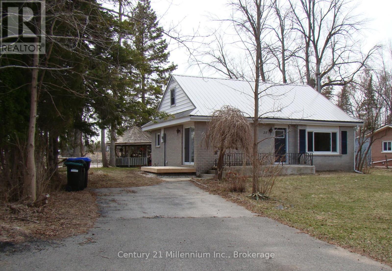 Property at 25 AYLING REID COURT image 2
