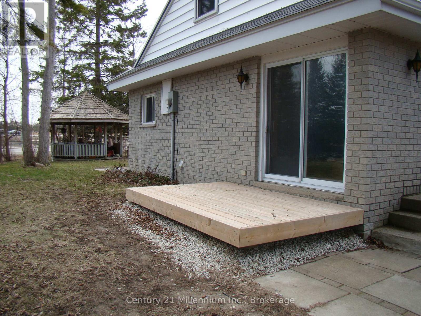 25 Ayling Reid Court, Wasaga Beach, Ontario  L9Z 2G5 - Photo 26 - S12088612