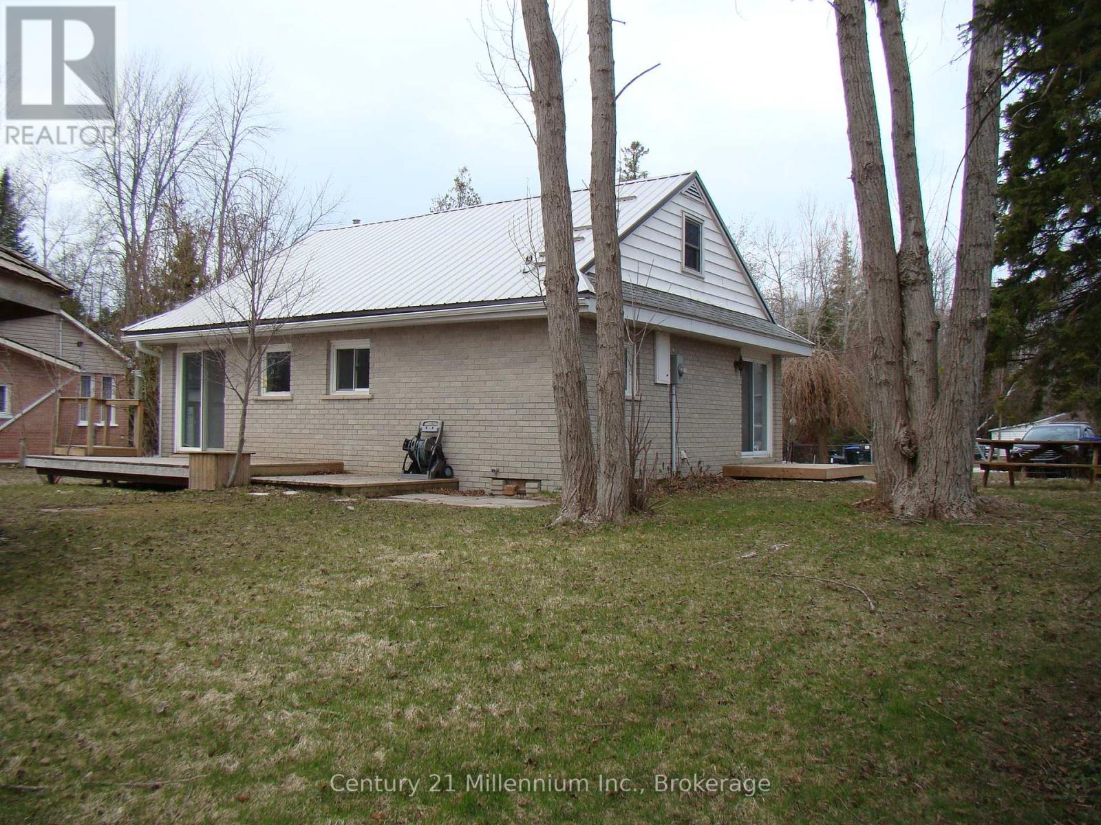 25 Ayling Reid Court, Wasaga Beach, Ontario  L9Z 2G5 - Photo 30 - S12088612