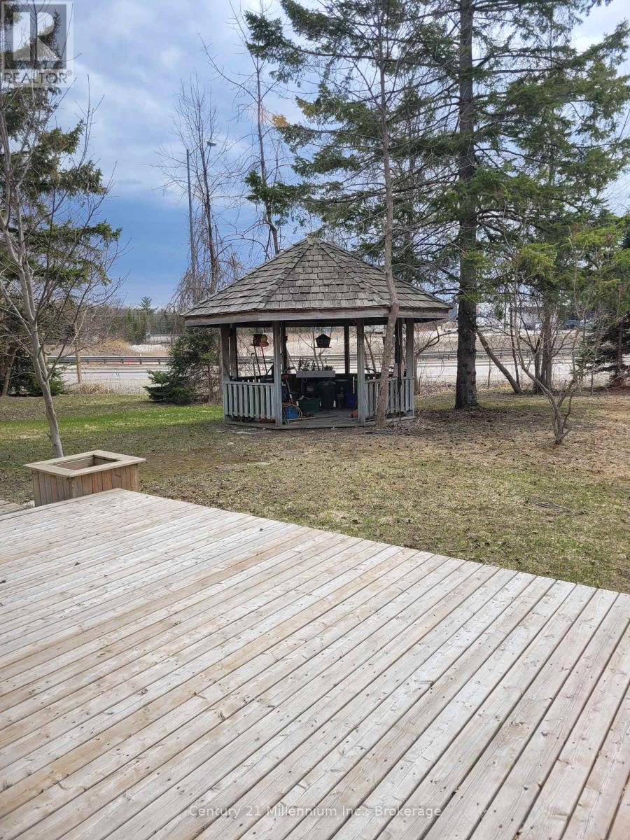 25 Ayling Reid Court, Wasaga Beach, Ontario  L9Z 2G5 - Photo 31 - S12088612