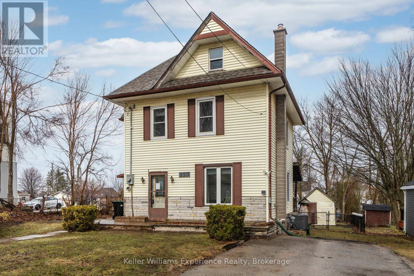 223 Lindsay Street, Midland, Ontario  L4R 2V2 - Photo 2 - S12088687