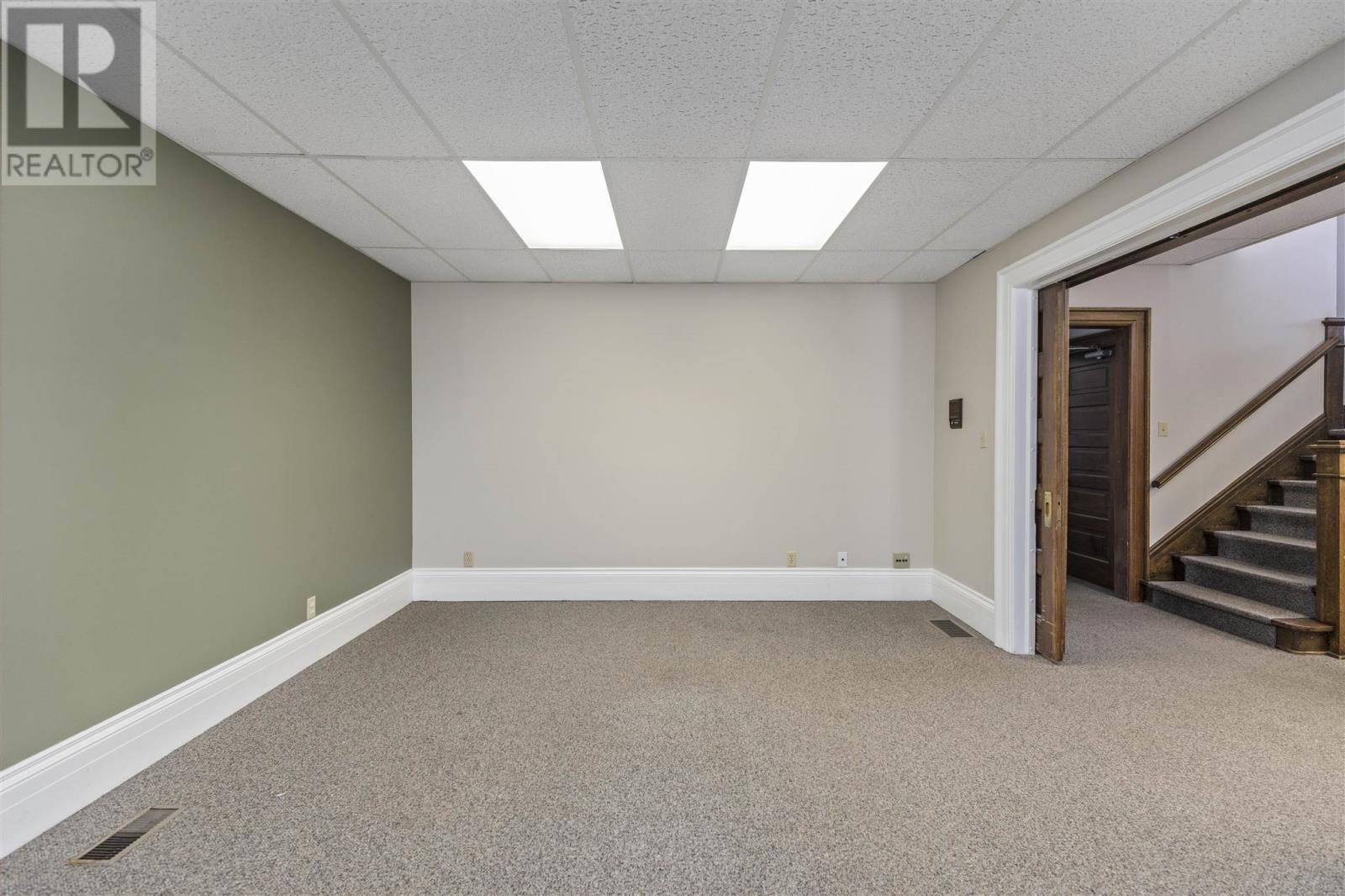 185 East St, Sault Ste. Marie, Ontario  P6A 3C8 - Photo 8 - SM250304