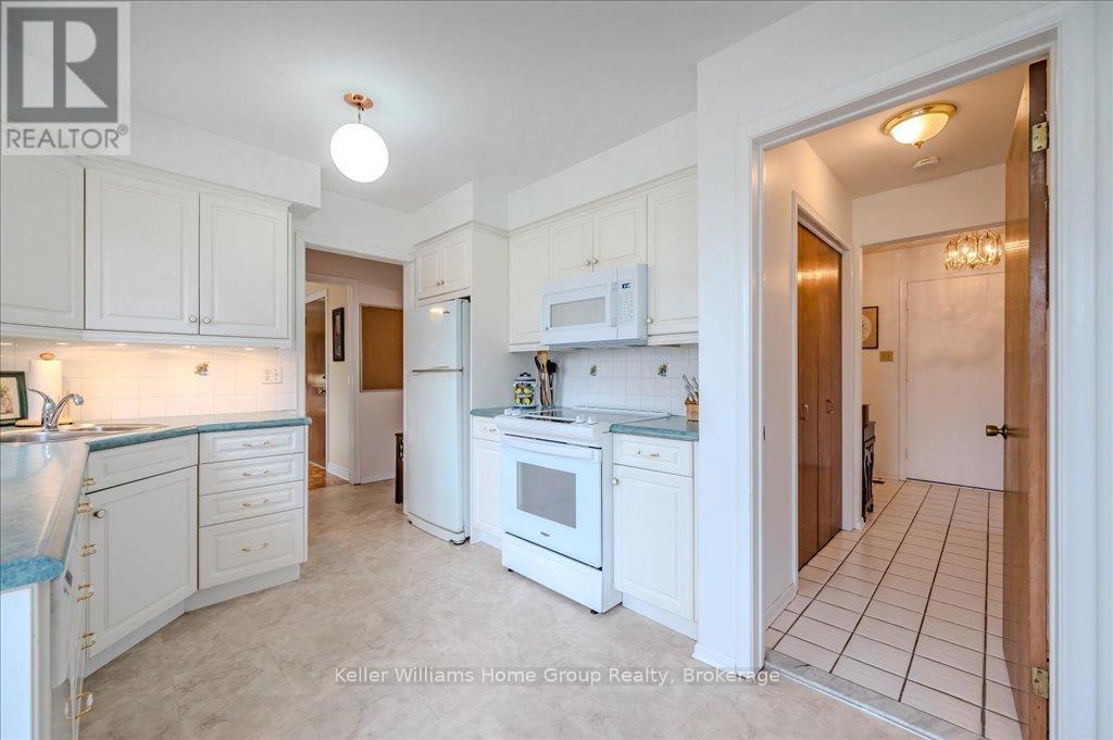 21 Kingsley Court, Guelph, Ontario  N1E 1E2 - Photo 13 - X12088619