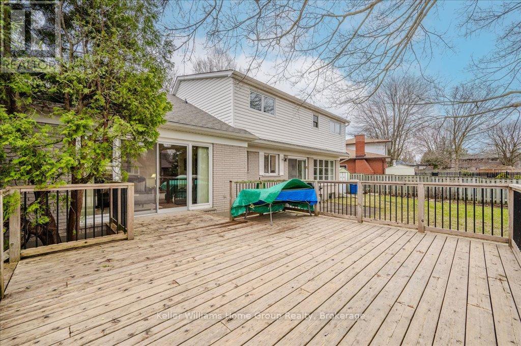 21 Kingsley Court, Guelph, Ontario  N1E 1E2 - Photo 36 - X12088619