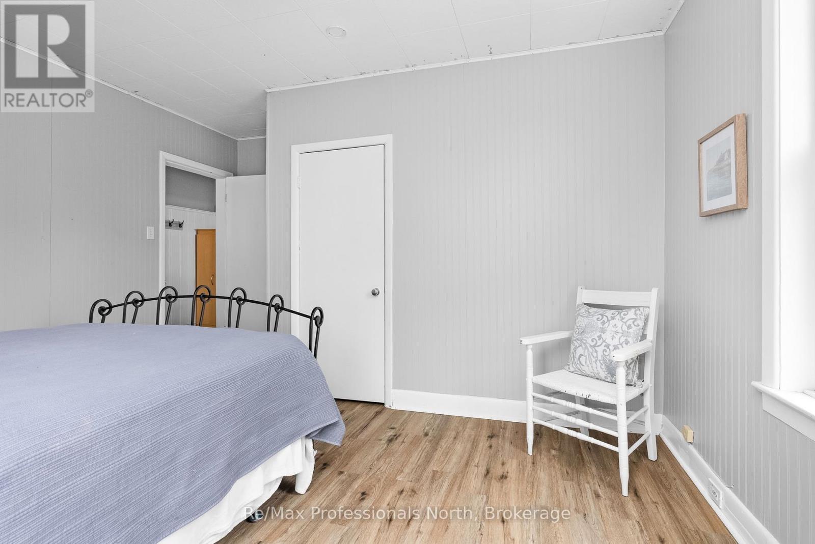 265 Muskoka Road S, Gravenhurst, Ontario  P1P 1J1 - Photo 20 - X12088684