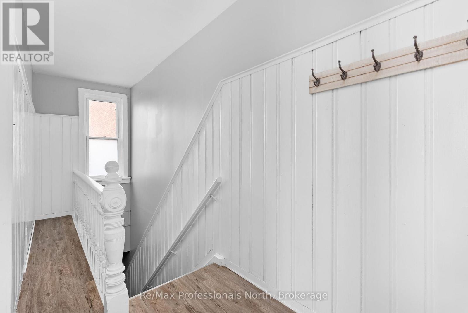 265 Muskoka Road S, Gravenhurst, Ontario  P1P 1J1 - Photo 22 - X12088684