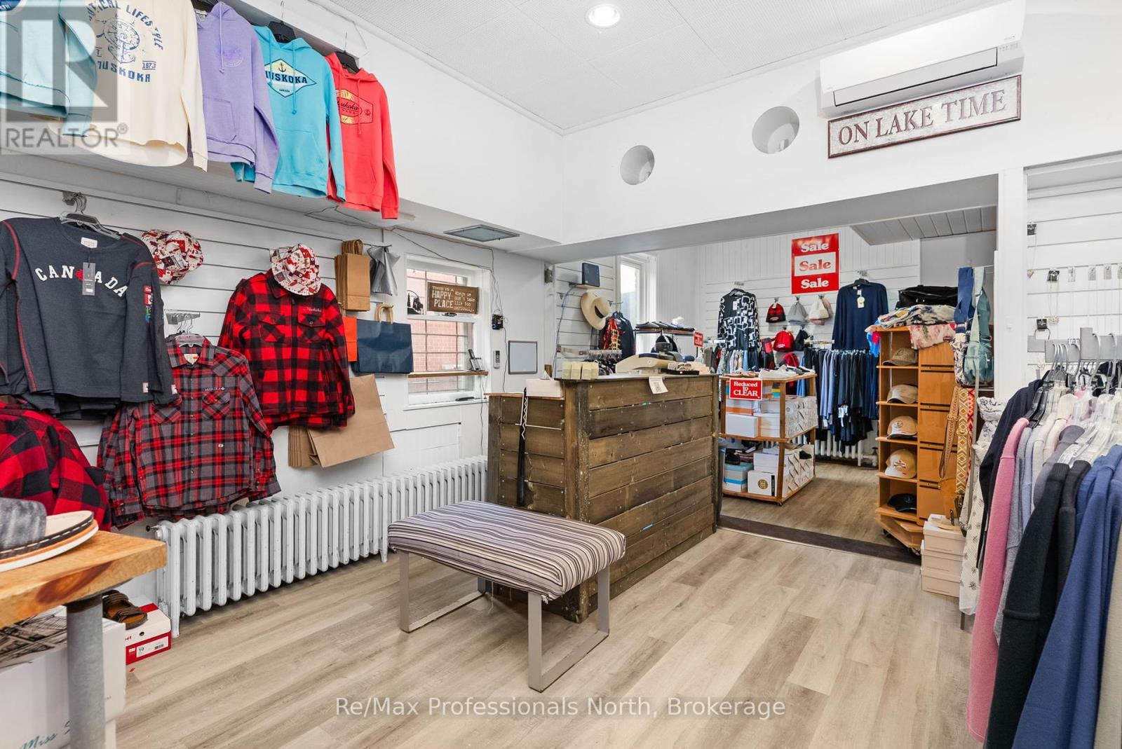 265 Muskoka Road S, Gravenhurst, Ontario  P1P 1J1 - Photo 8 - X12088684