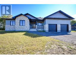 1691 SHARON STREET, North Dundas, Ontario