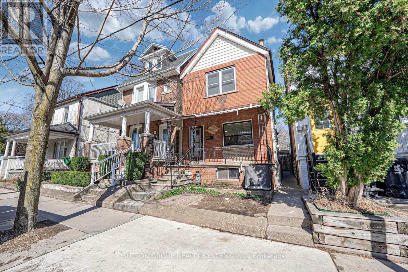 Property at 171 CHRISTIE STREET image 3