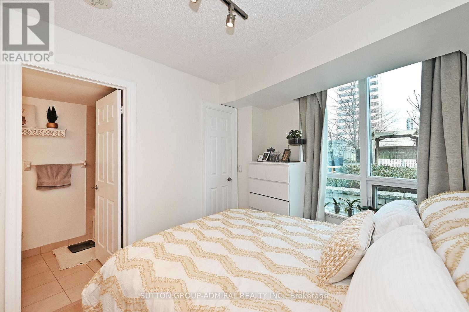305 - 15 Greenview Avenue, Toronto, Ontario  M2M 1R2 - Photo 31 - C12088565