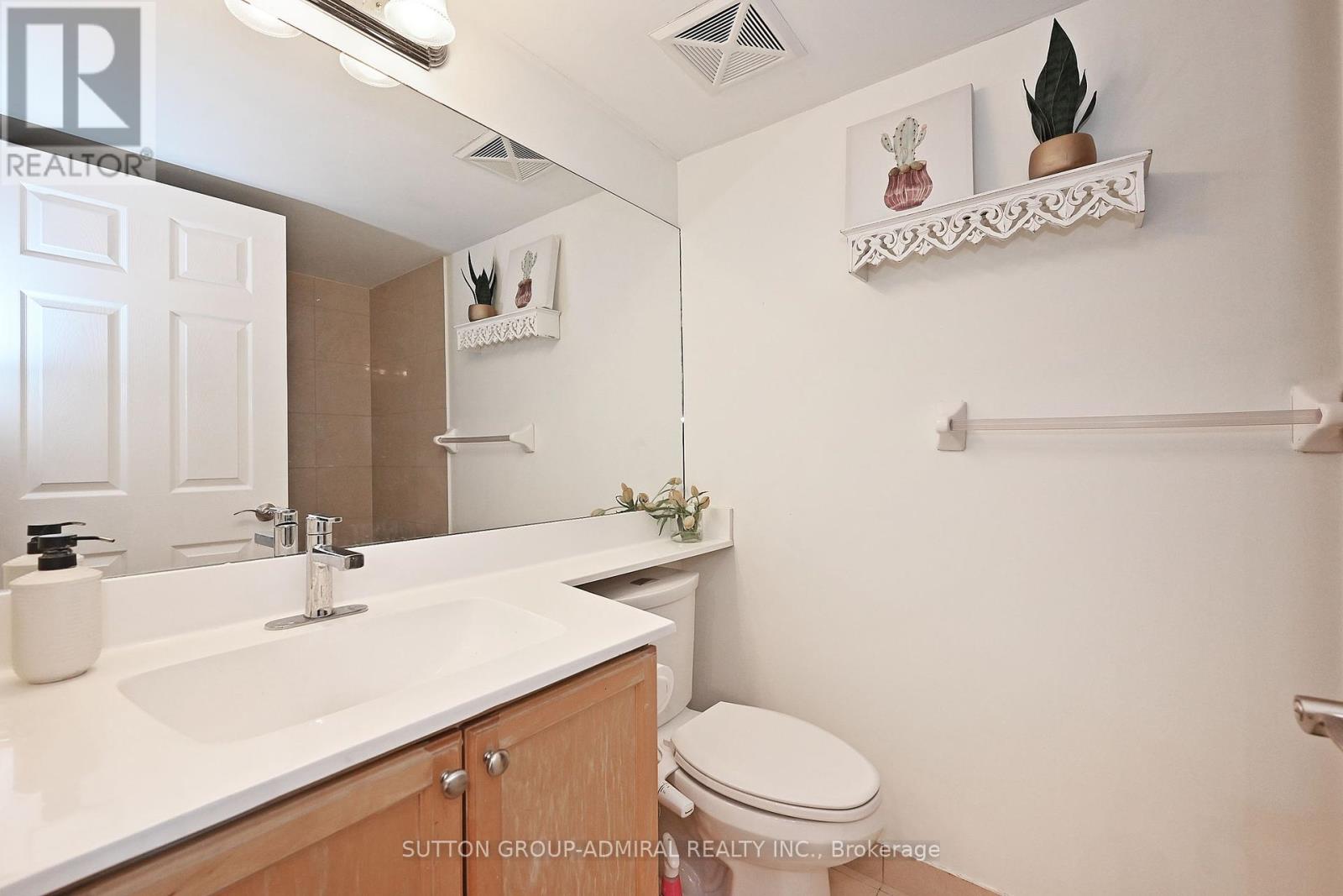 305 - 15 Greenview Avenue, Toronto, Ontario  M2M 1R2 - Photo 33 - C12088565