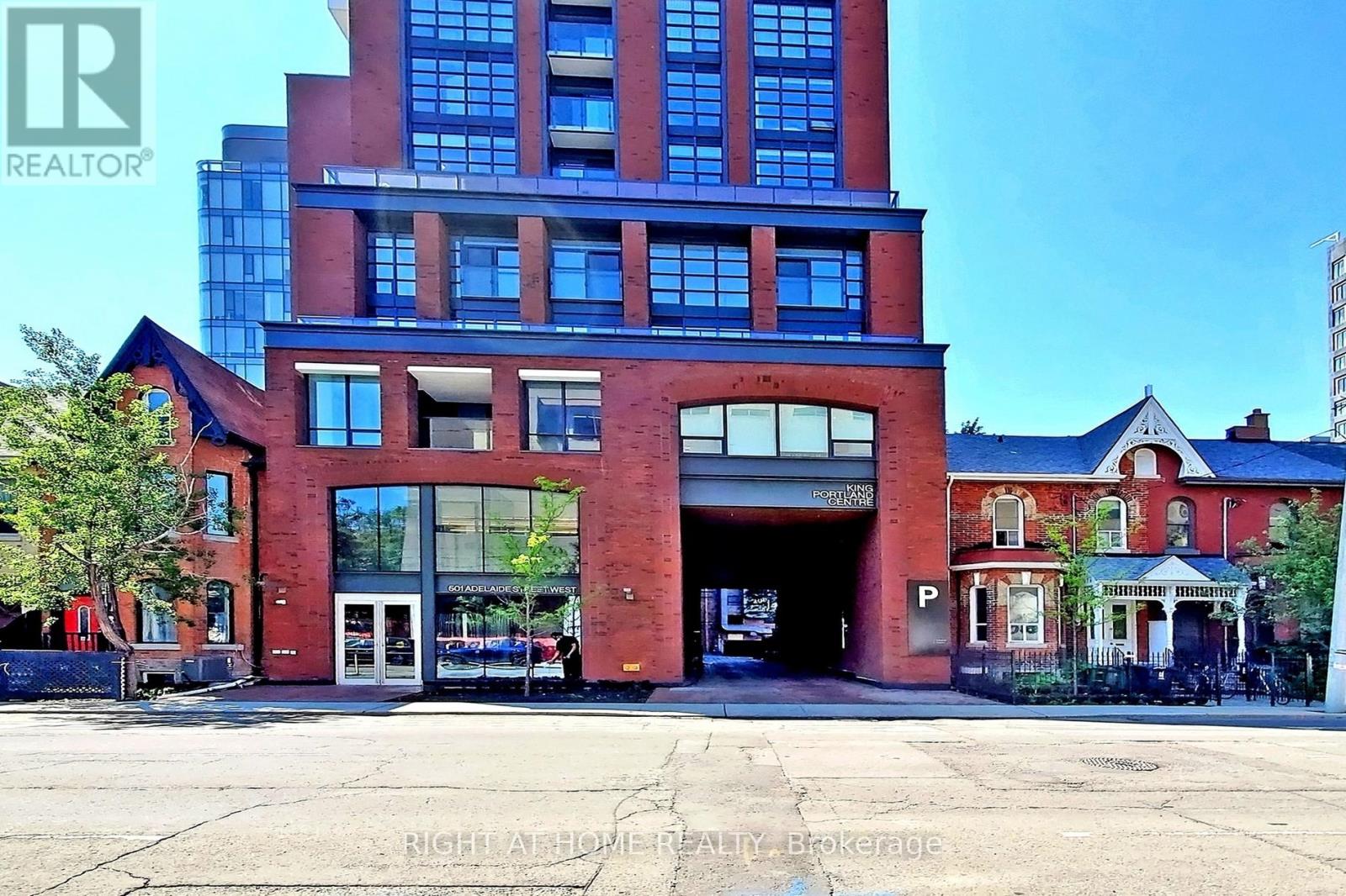 802 - 501 Adelaide Street W, Toronto, Ontario  M5V 1T4 - Photo 5 - C12088607