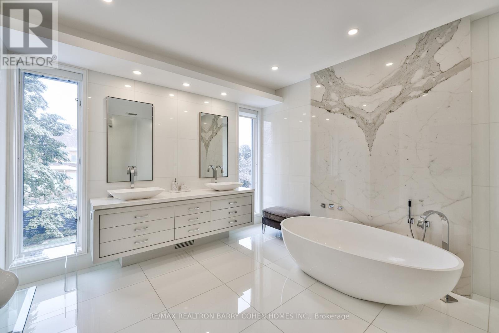 148 Highland Crescent, Toronto, Ontario  M2L 1H3 - Photo 20 - C12088701