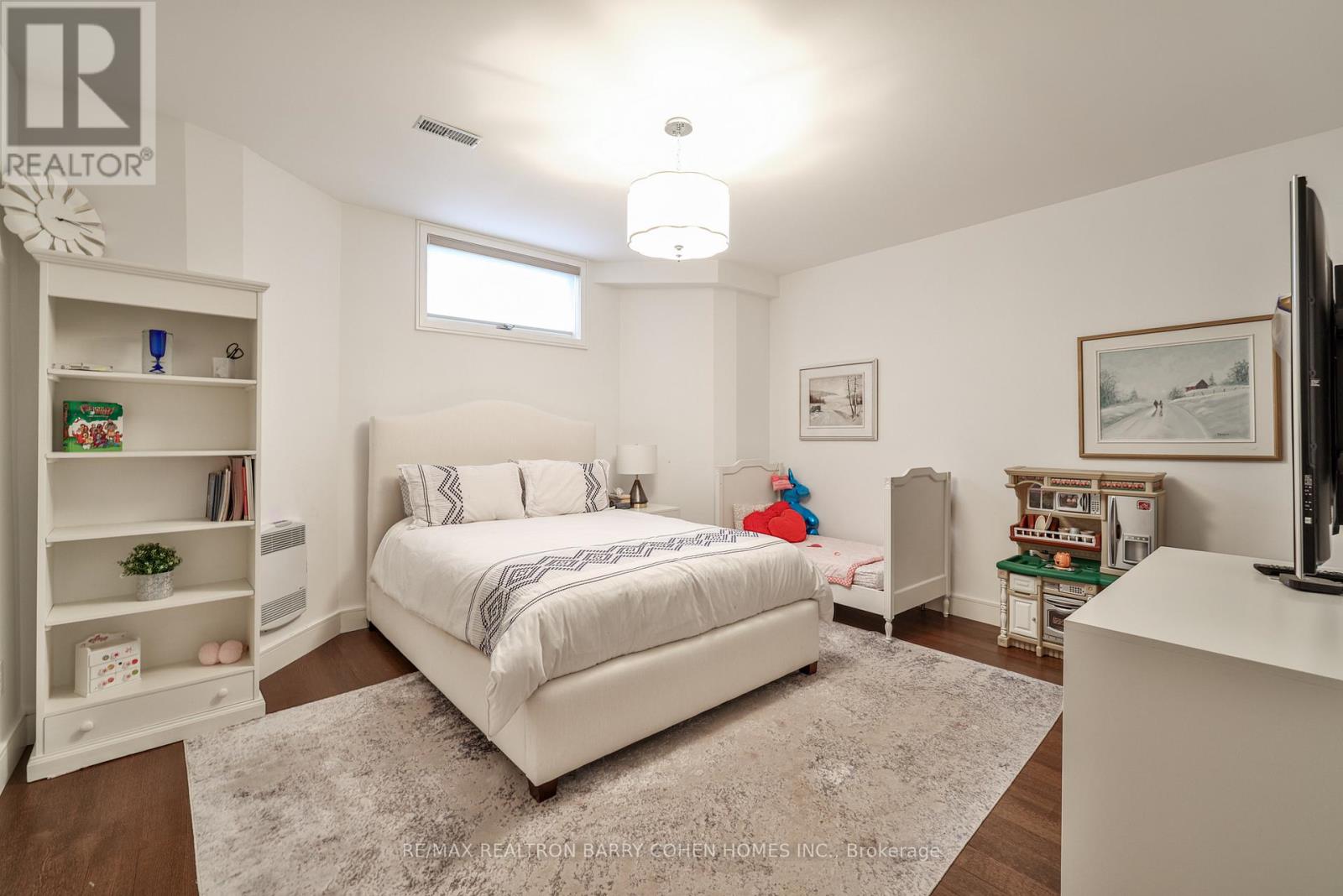 148 Highland Crescent, Toronto, Ontario  M2L 1H3 - Photo 37 - C12088701