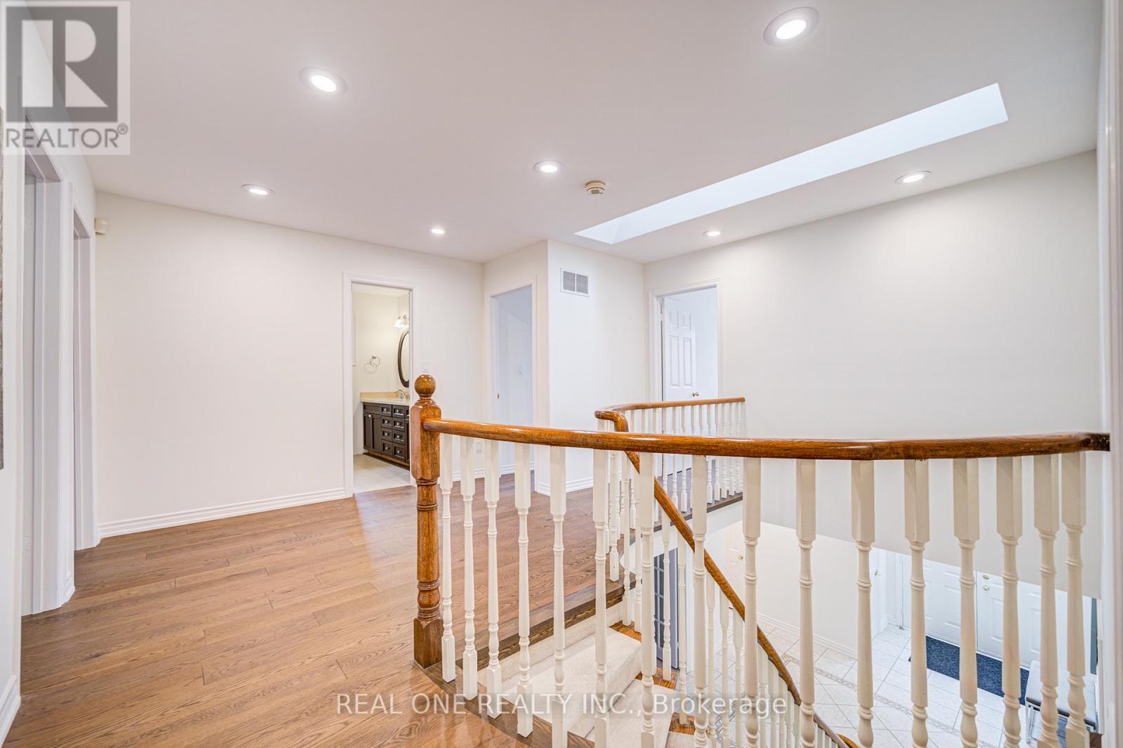 27 Binscarth Crescent, Vaughan, Ontario  L4J 4S4 - Photo 23 - N12088553