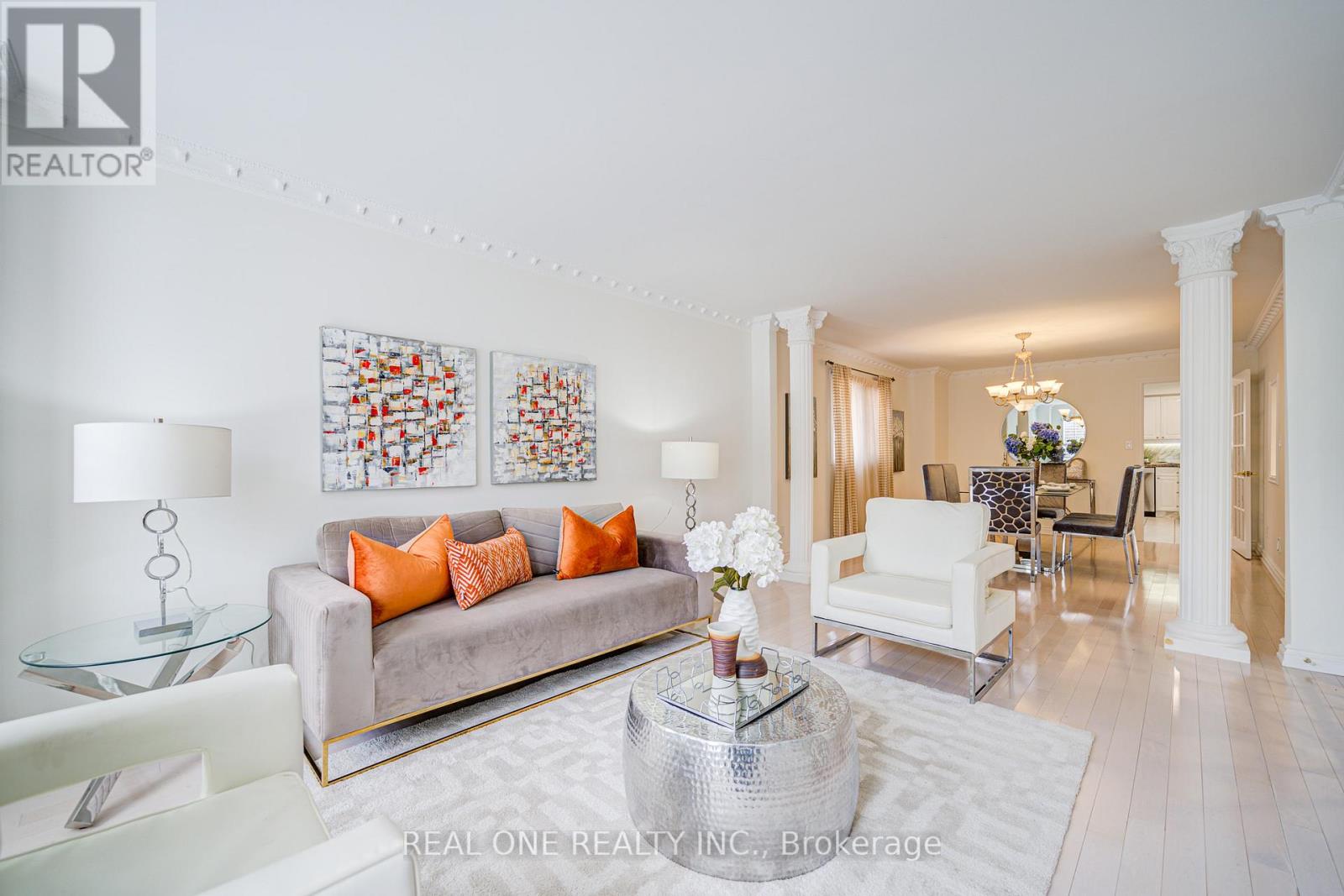 Property at 27 BINSCARTH CRESCENT image 5