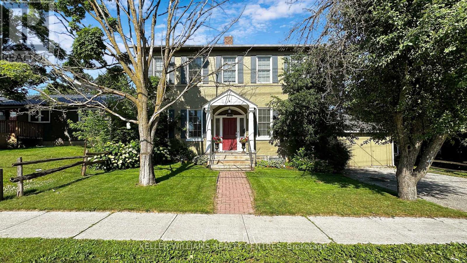 Property at 19374 YONGE STREET image 1