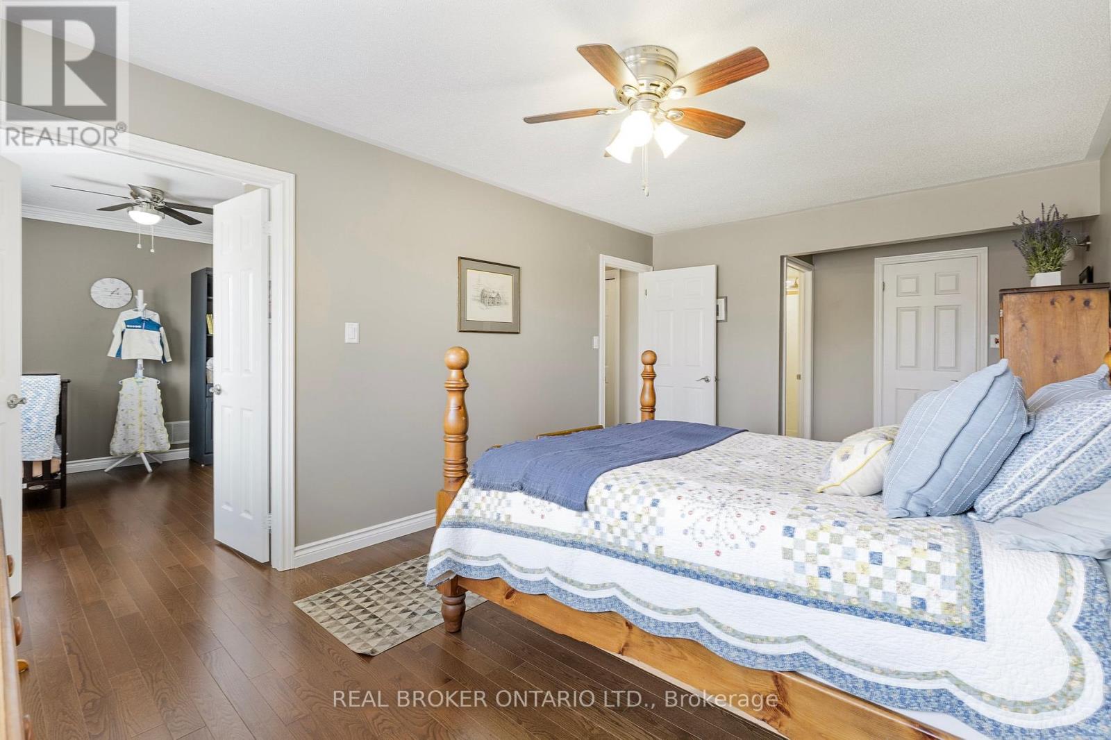 35 Howard Drive, Oro-Medonte, Ontario  L0L 2E0 - Photo 21 - S12088490