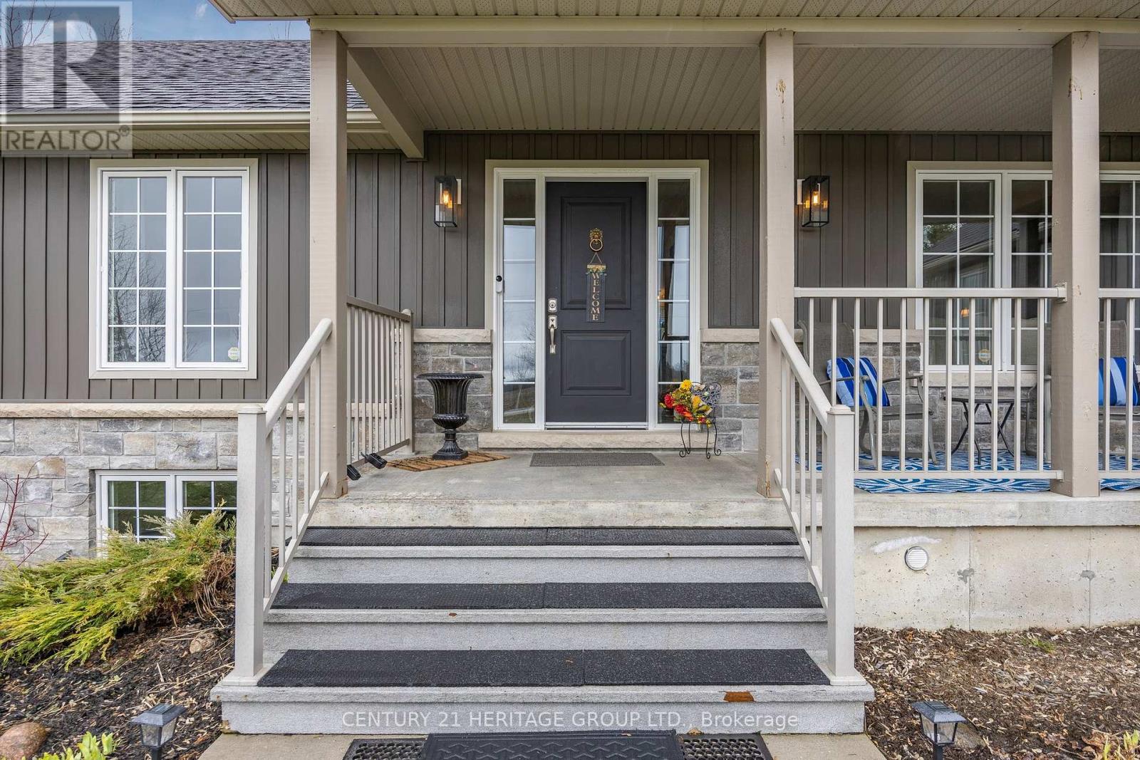1328 Strongville Road, Clearview, Ontario  L0M 1S0 - Photo 6 - S12088686