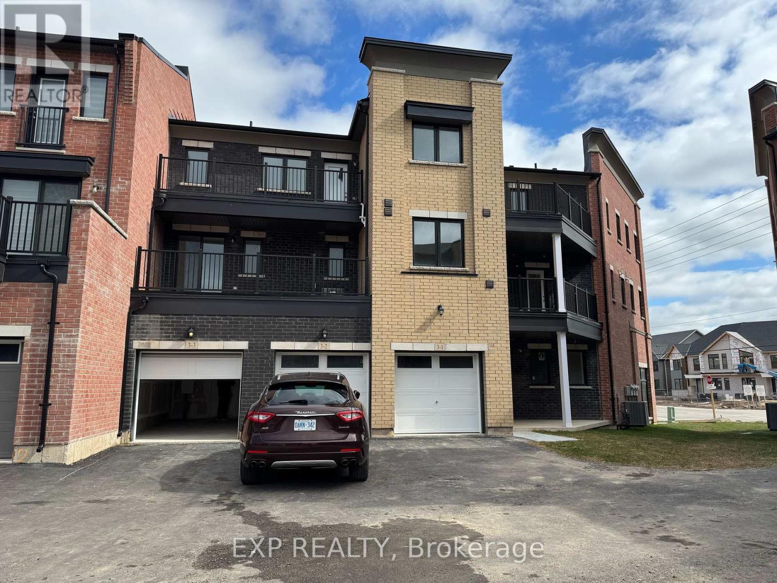 1, 2, 3 - 3 Marvin Avenue, Oakville (Go Glenorchy), Ontario  L6H 0Z6 - Photo 2 - W12088491