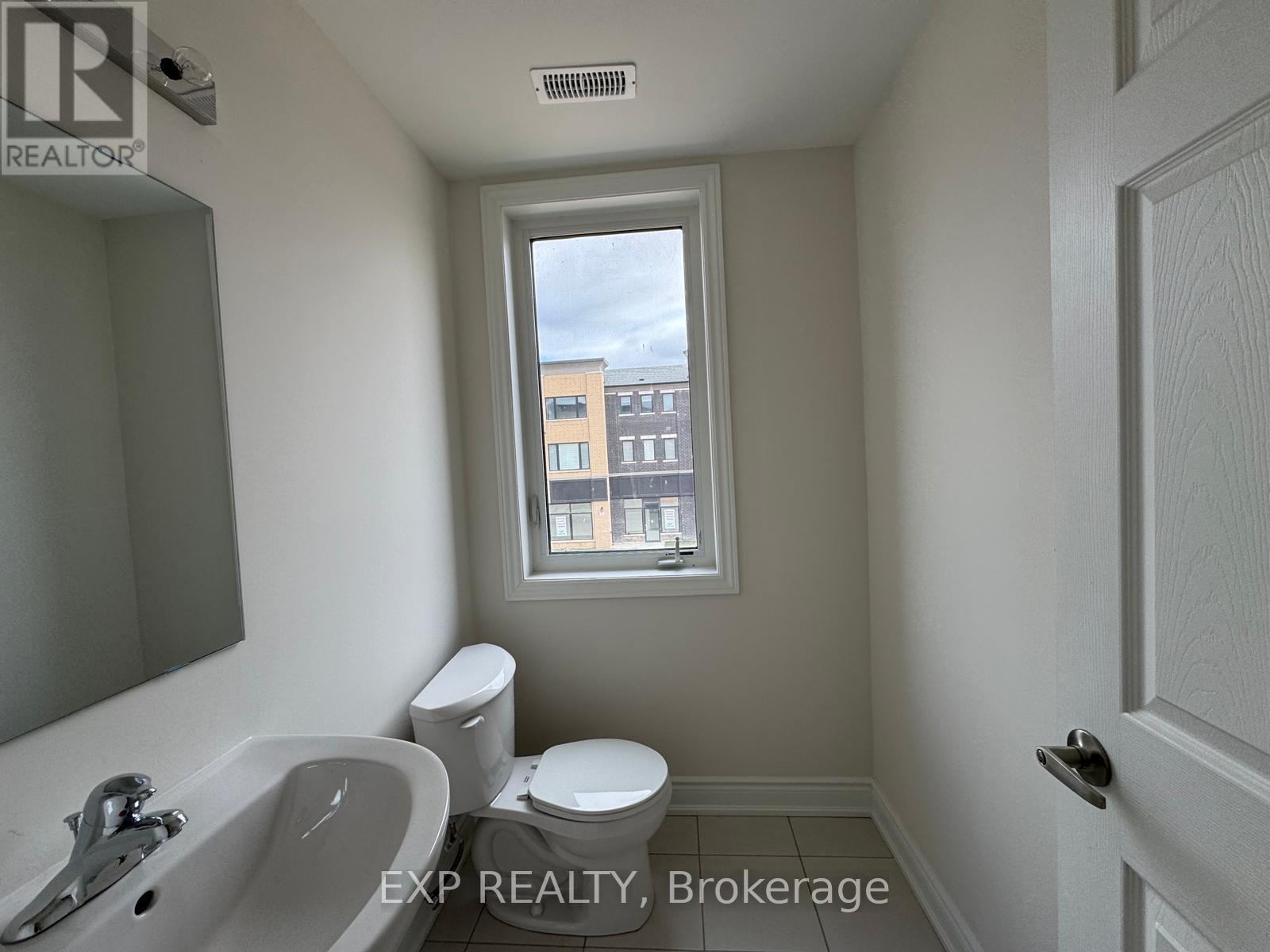 1, 2, 3 - 3 Marvin Avenue, Oakville (Go Glenorchy), Ontario  L6H 0Z6 - Photo 31 - W12088491