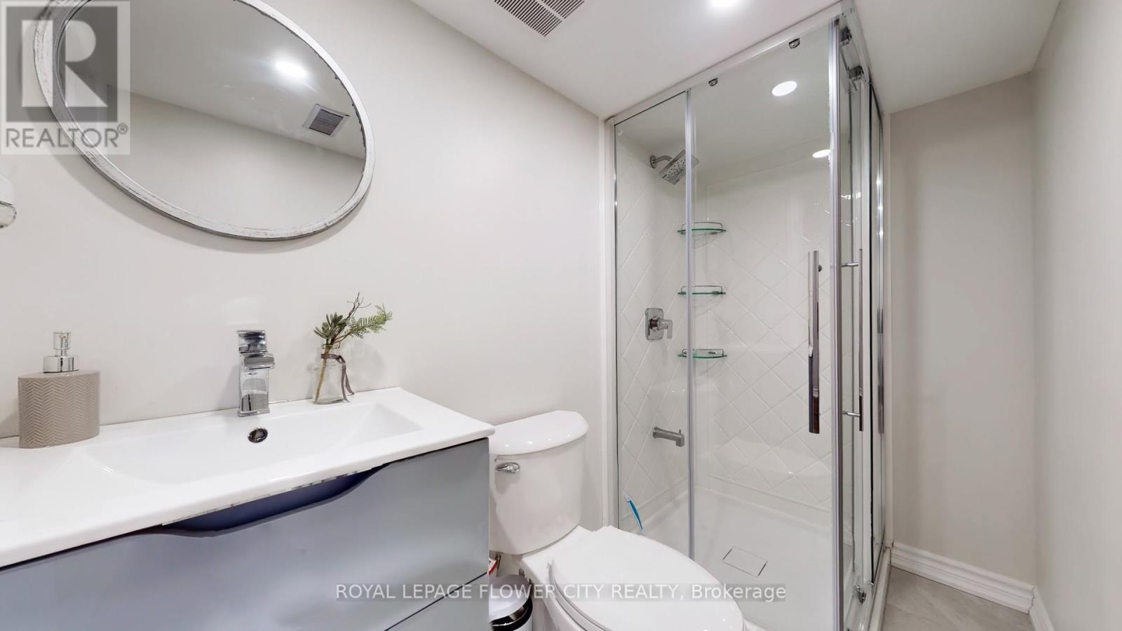 Unit 30 - 2355 Fifth Line, Mississauga, Ontario  L5K 2M8 - Photo 39 - W12088590