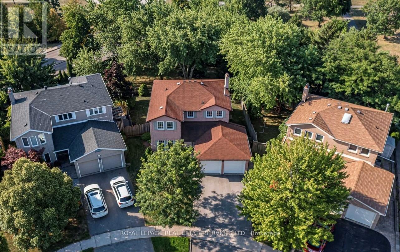 Property at 455 PARKLANE ROAD image 2