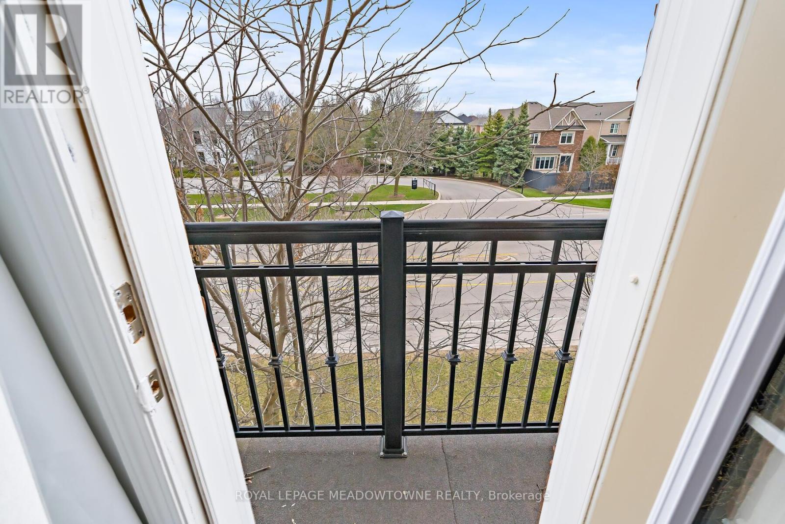 42 - 2614 Dashwood Drive, Oakville, Ontario  L6M 0K5 - Photo 25 - W12088660