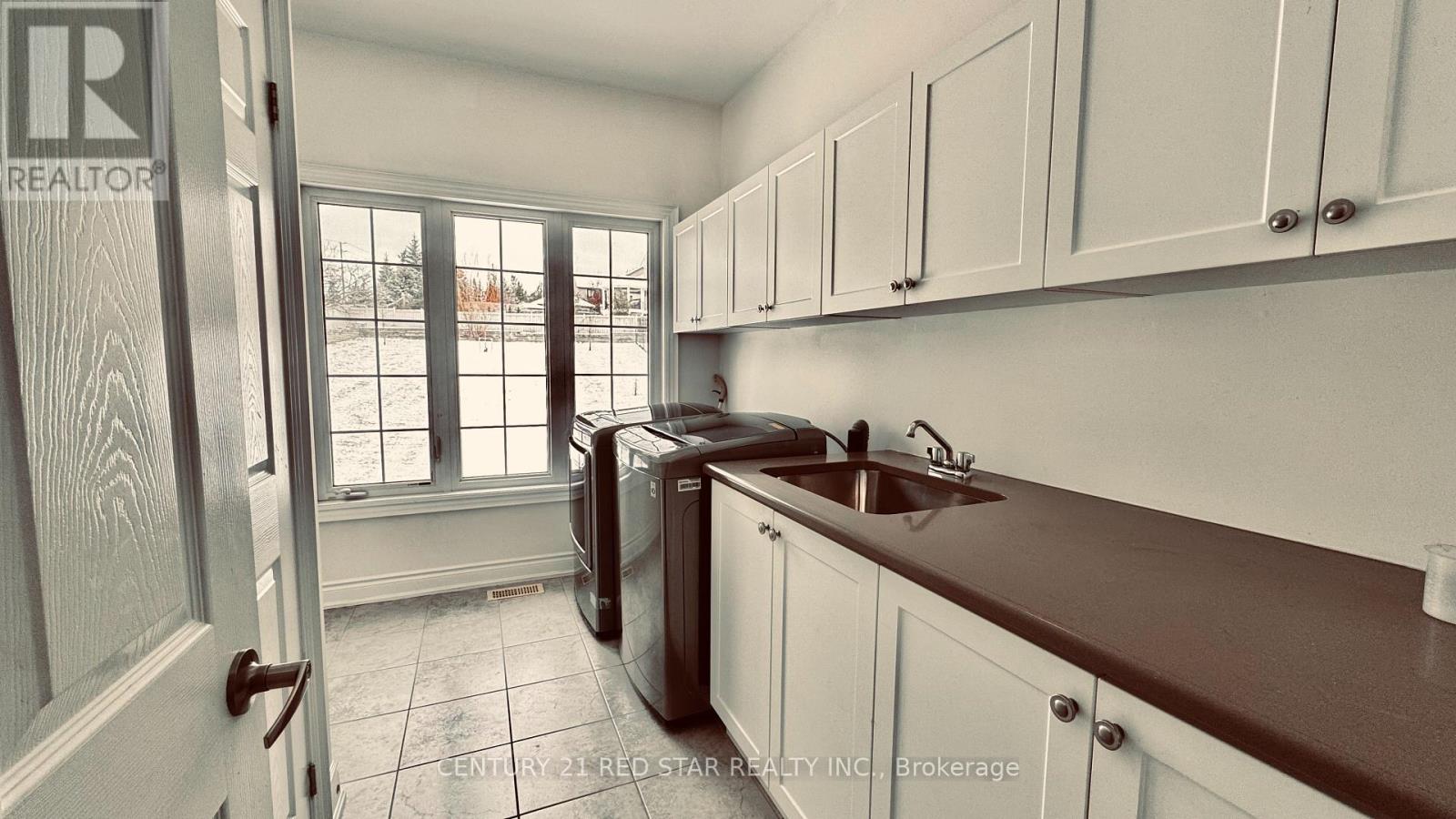 7263 Second Line W, Mississauga, Ontario  L5W 1A1 - Photo 26 - W12088693