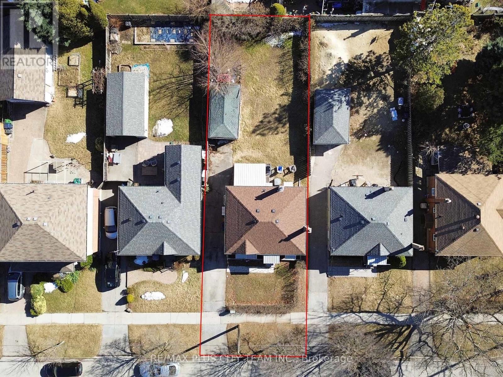 Property at 387 LANOR AVENUE image 1