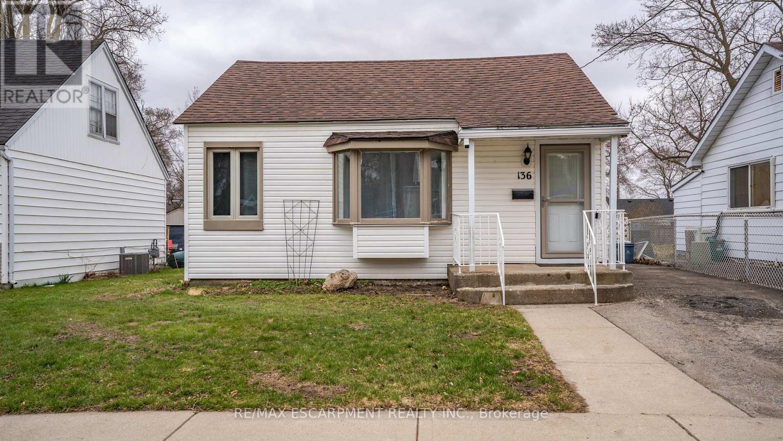 Property at 136 BURWELL STREET image 5