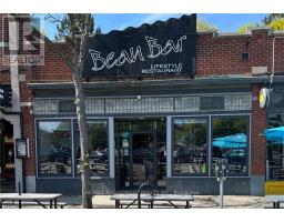 1012 KING STREET W, Hamilton, Ontario