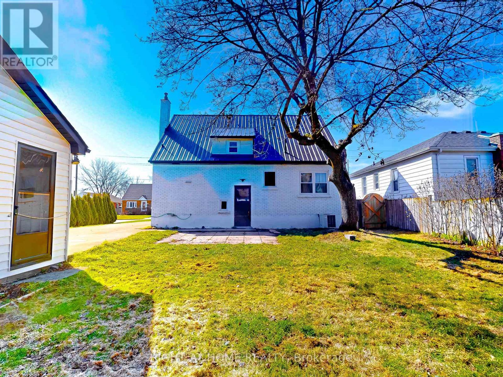 Property at 6077 COHOLAN STREET image 4