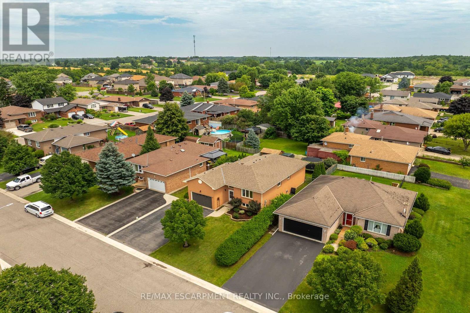 7 Country Club Road, Haldimand, Ontario  N0A 1E0 - Photo 45 - X12088623