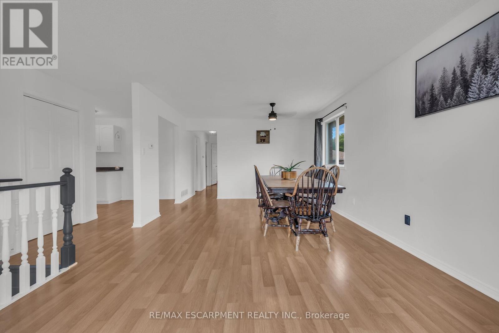 7 Country Club Road, Haldimand, Ontario  N0A 1E0 - Photo 6 - X12088623