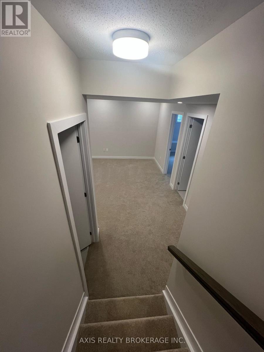 345 Peninsula Road, Ottawa, Ontario  K2J 7L9 - Photo 8 - X12088751