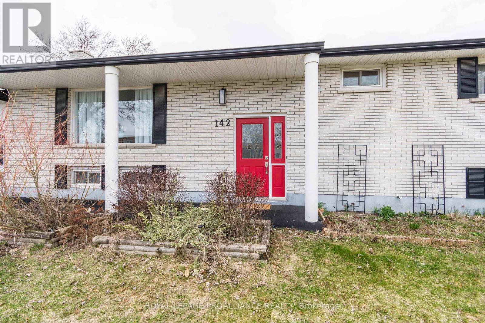 Property at 142 JEFFREY DRIVE image 2