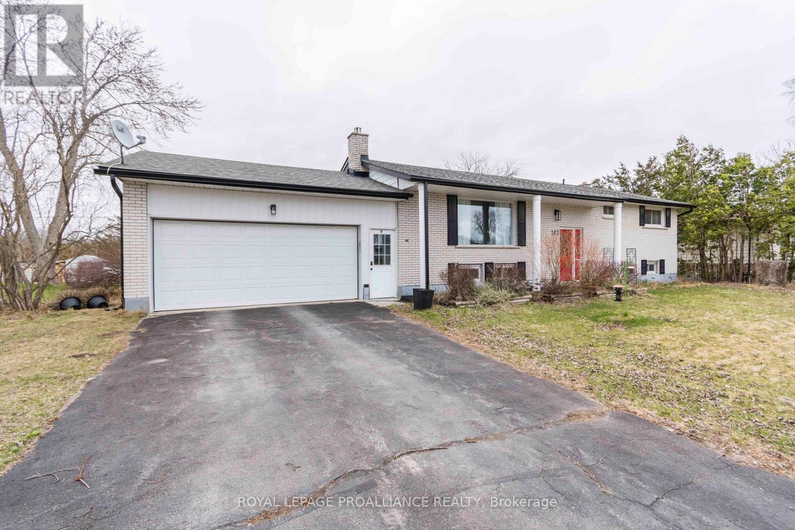 Property at 142 JEFFREY DRIVE image 3