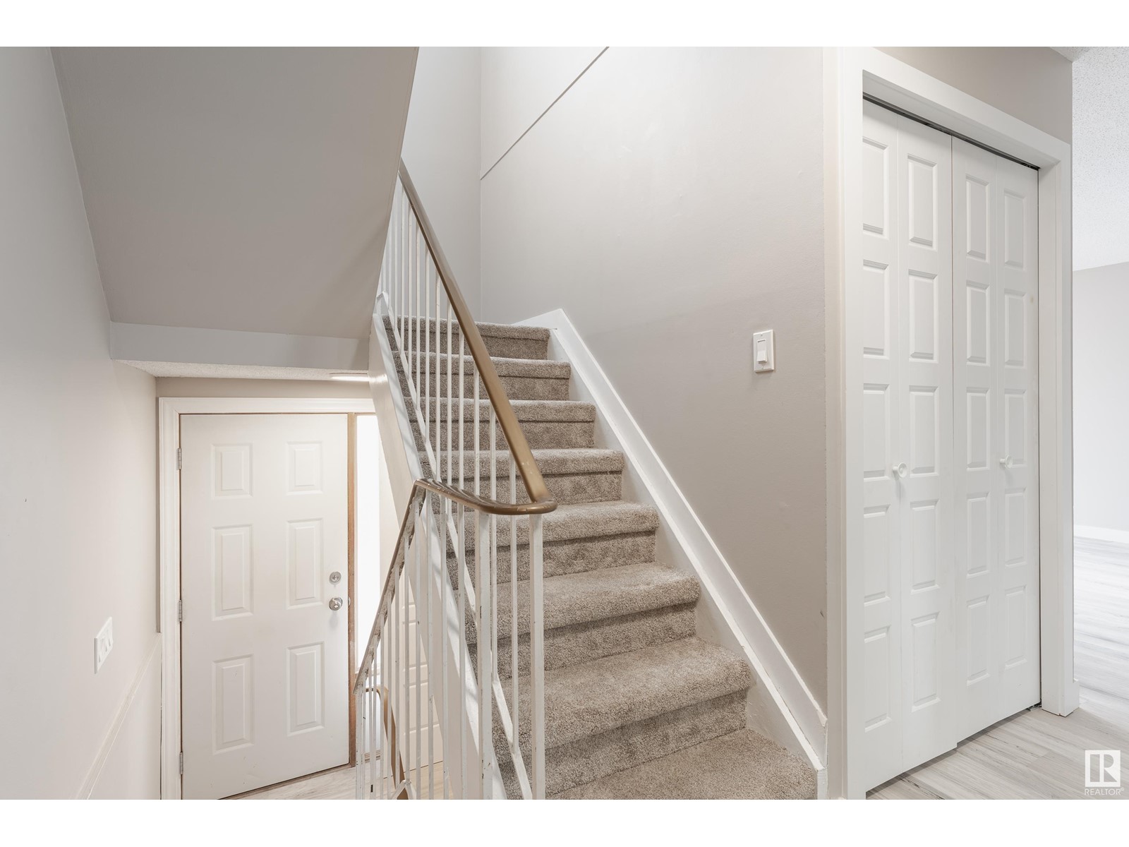 904 Erin Pl Nw, Edmonton, Alberta  T5T 1M6 - Photo 11 - E4431317