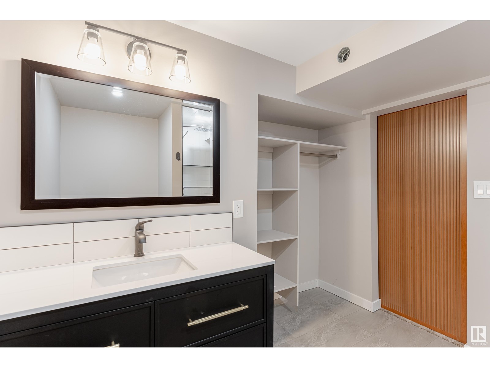 904 Erin Pl Nw, Edmonton, Alberta  T5T 1M6 - Photo 27 - E4431317