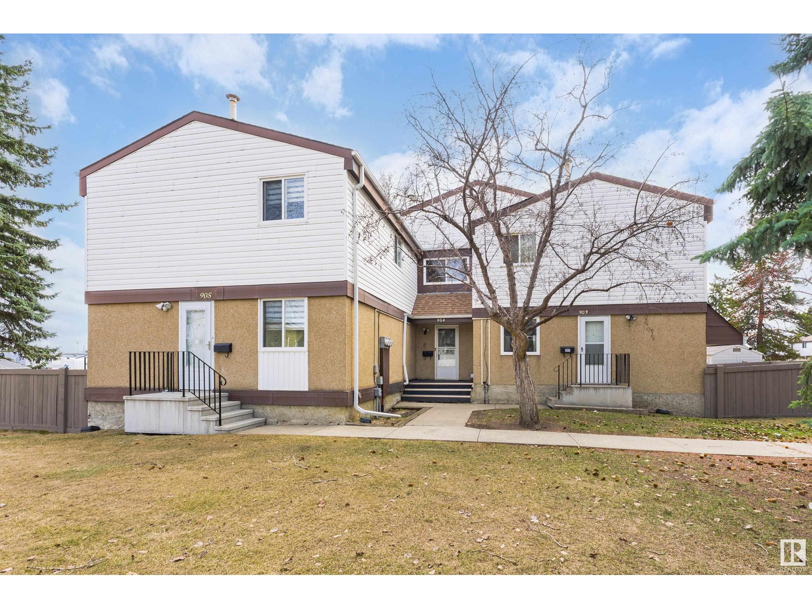 Property at 904 ERIN PL NW image 1