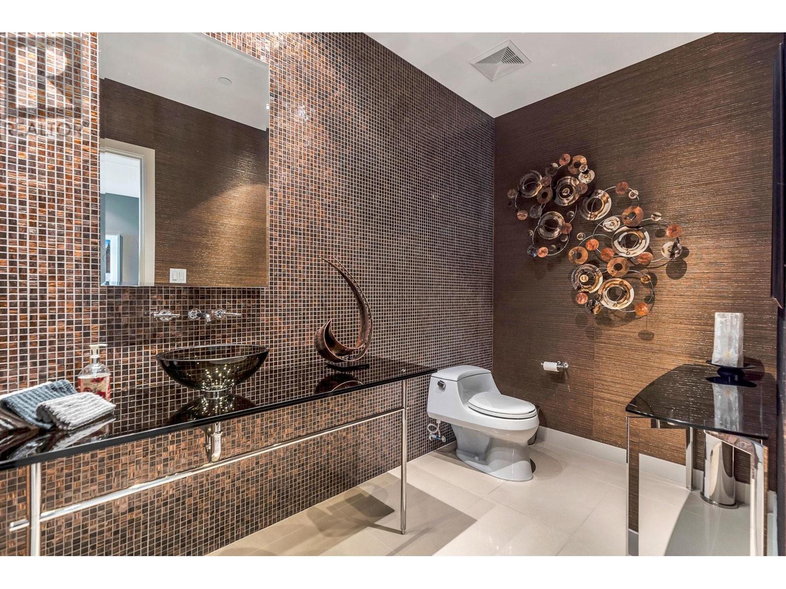 101 1139 W Cordova Street, Vancouver, British Columbia  V6C 0A2 - Photo 15 - R2991269