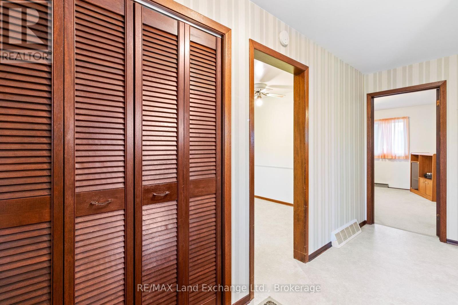 59 Denny's Dam Road, Arran-Elderslie, Ontario  N0H 2L0 - Photo 7 - X12088827