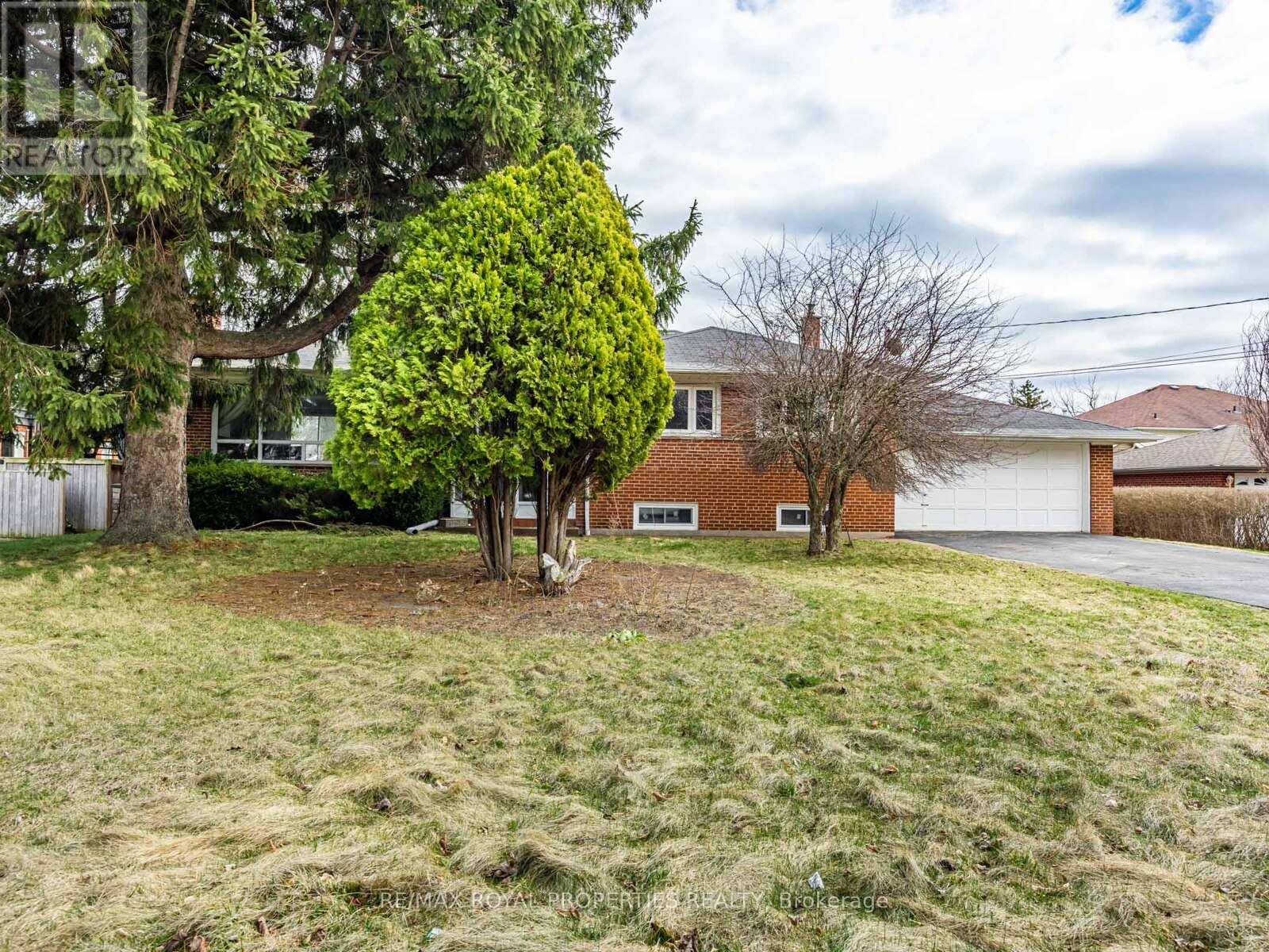Property at 7 WHITE AVENUE image 3