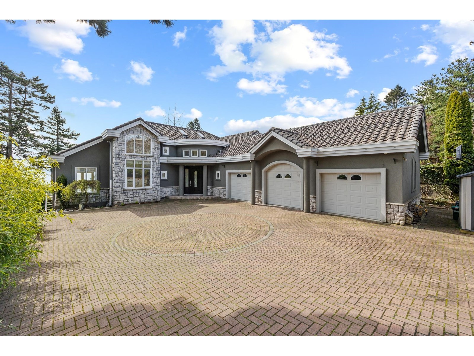 Property at 14032 TERRY ROAD image 4