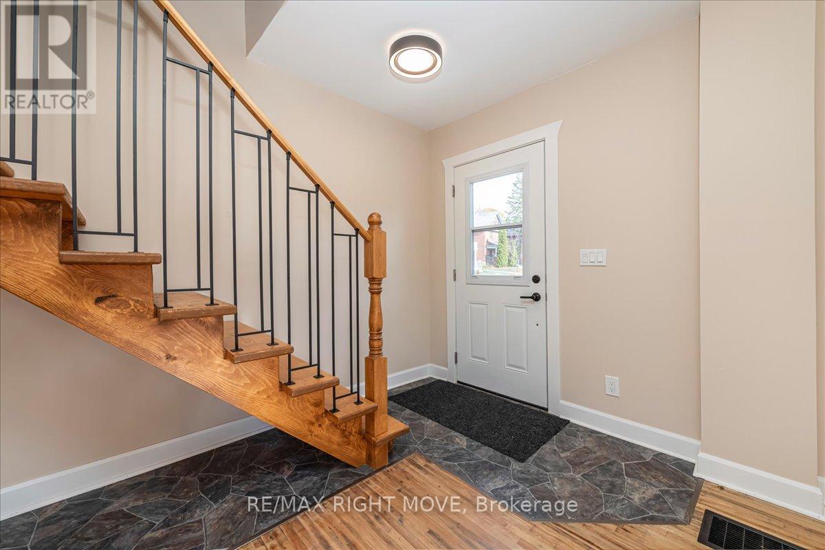 Property at 89 DOUGLAS STREET image 3